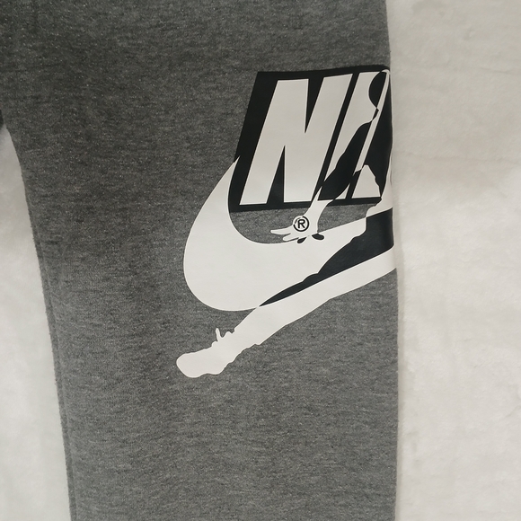 Nike Kids Gray Pajama Bottoms - Picture 3 of 12